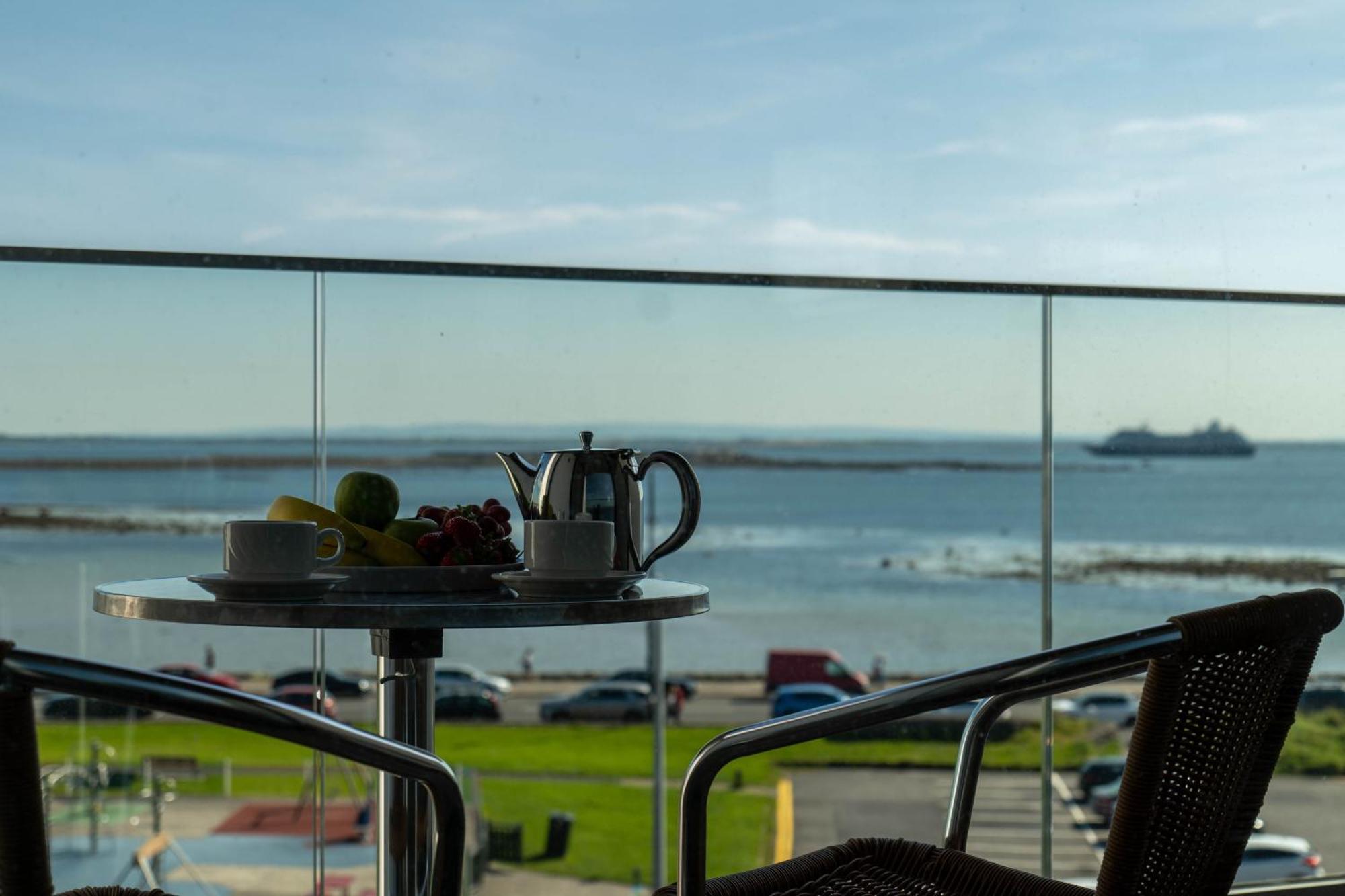 Shoreline Apartments Galway Extérieur photo