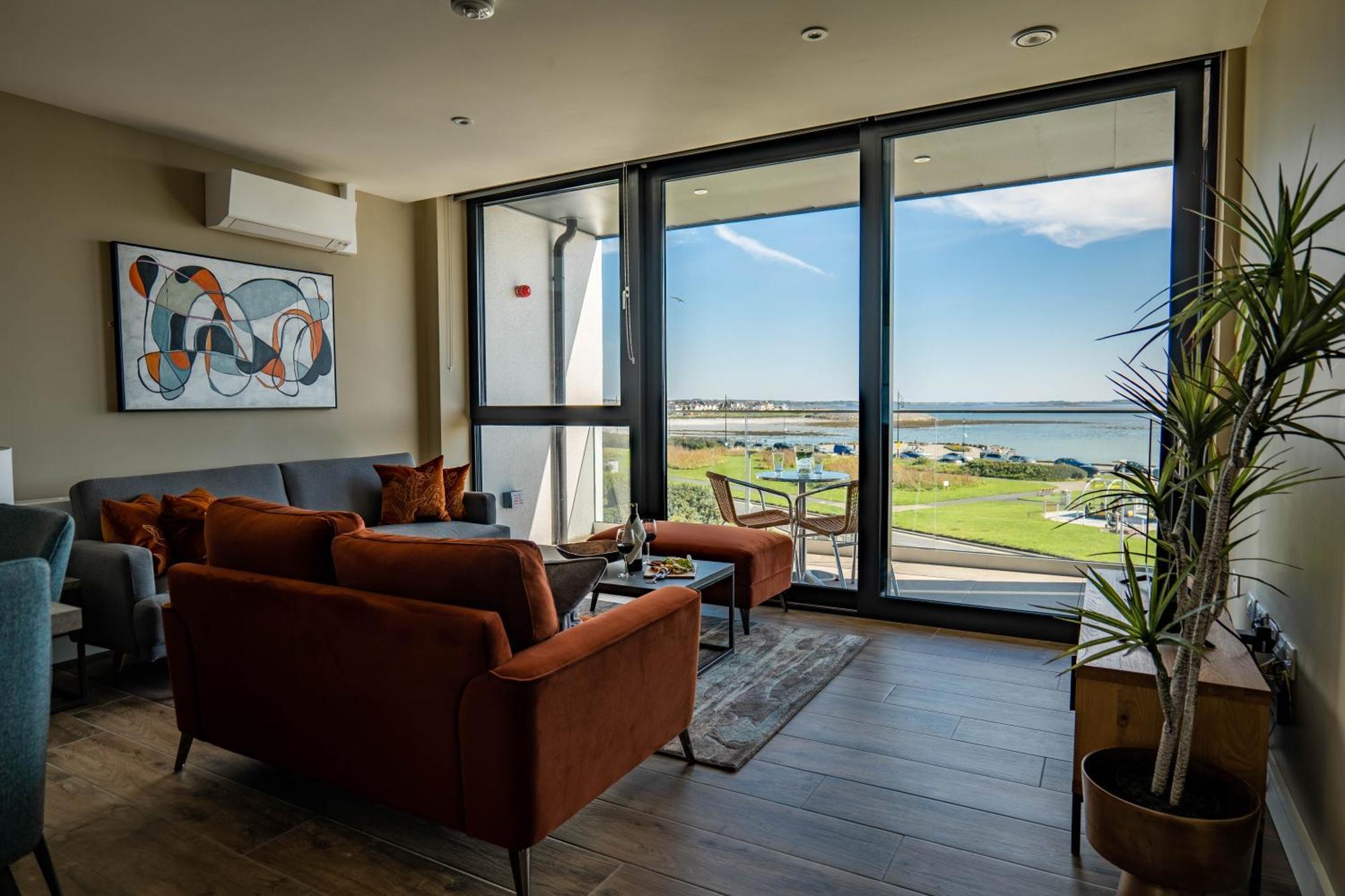 Shoreline Apartments Galway Extérieur photo