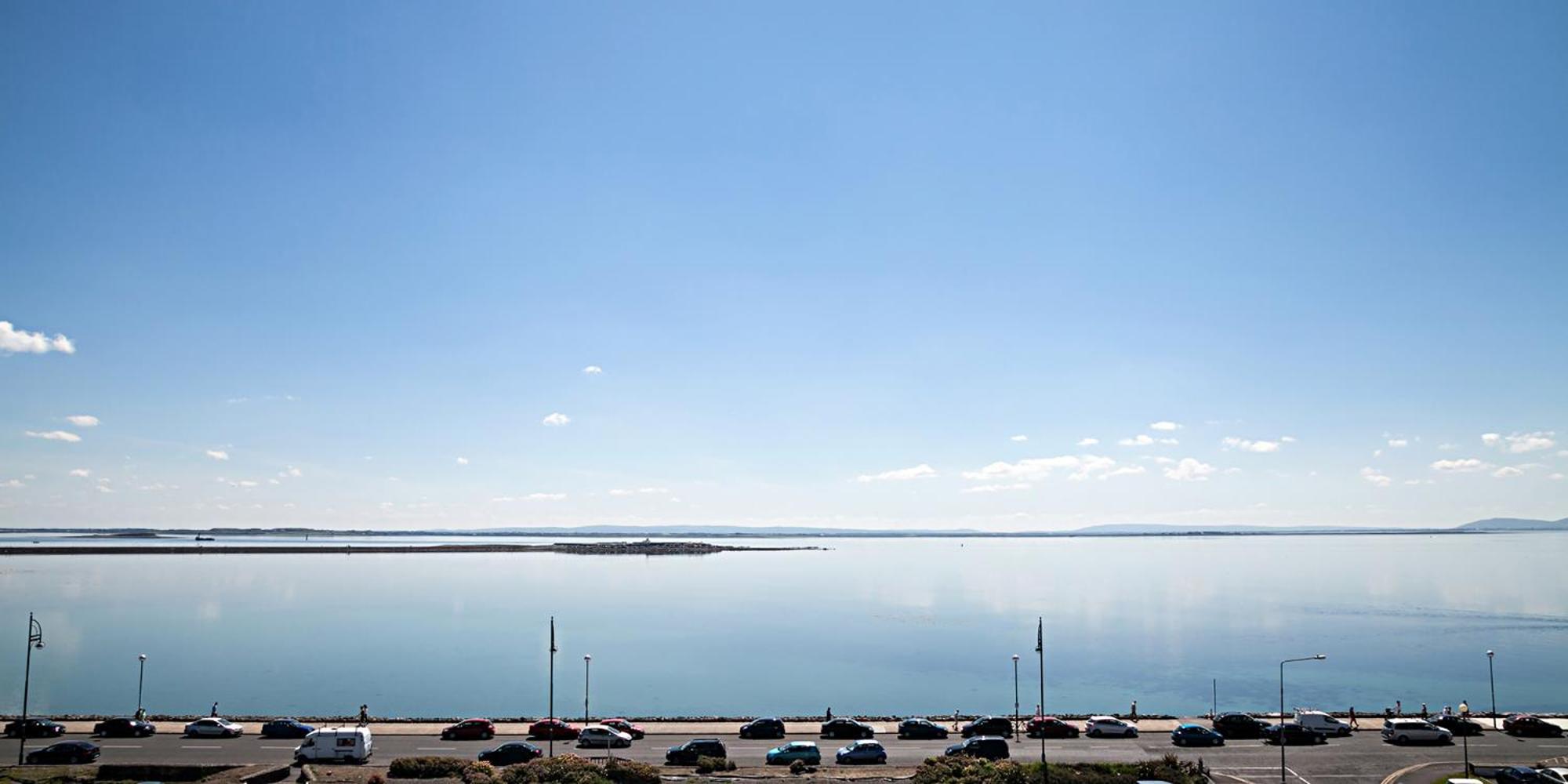 Shoreline Apartments Galway Extérieur photo