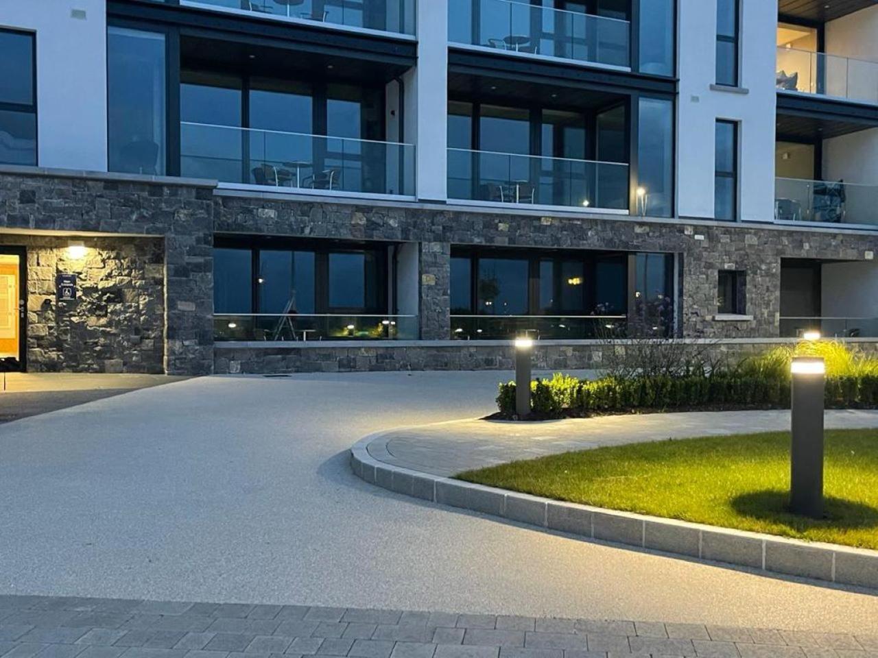 Shoreline Apartments Galway Extérieur photo